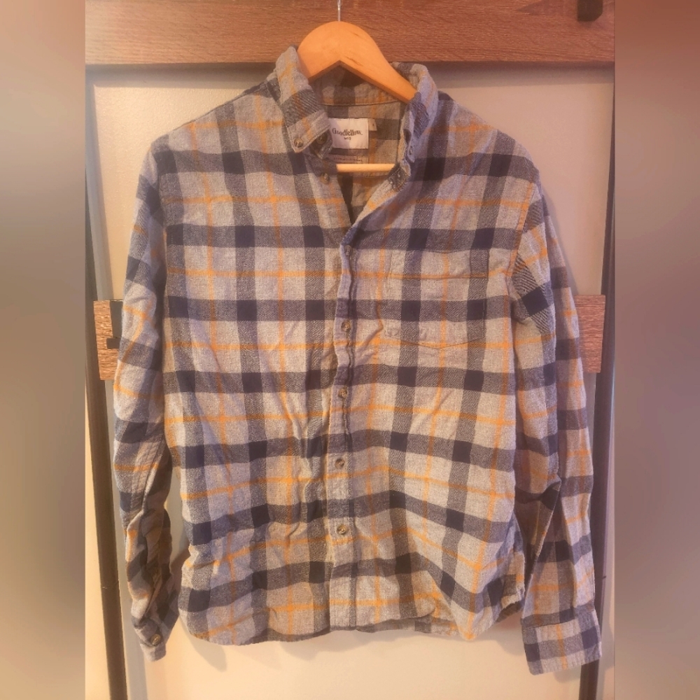 Men's Long Sleeve Adaptive Button-Down Shirt - Goodfellow & Co